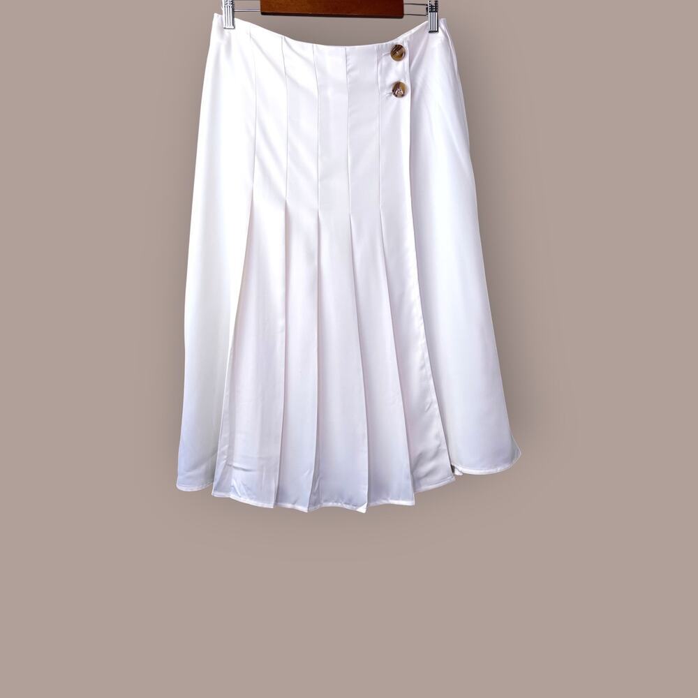 BR Silky Crepe Pleated Wrap Skirt A-Line in Ivory 2 Button Accent Women's 8 NWT
